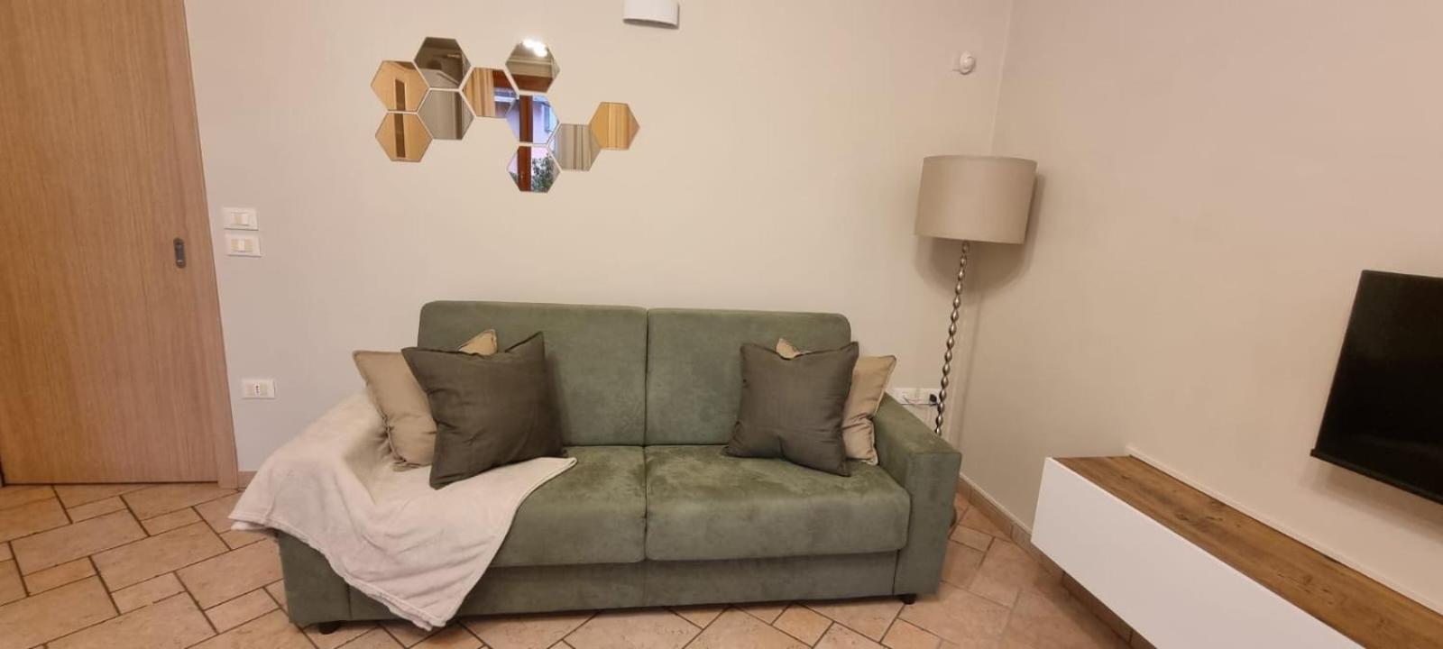 Hoya Apartment Sirmione Exterior photo
